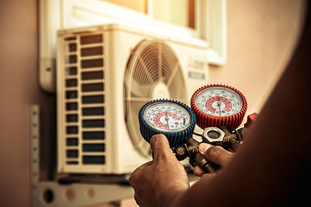 Professional Hvac technician working in West Friendship, MD